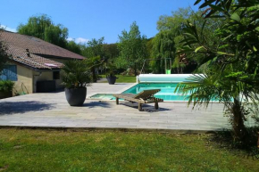 MAISON- Biaudos avec piscine chauff��e